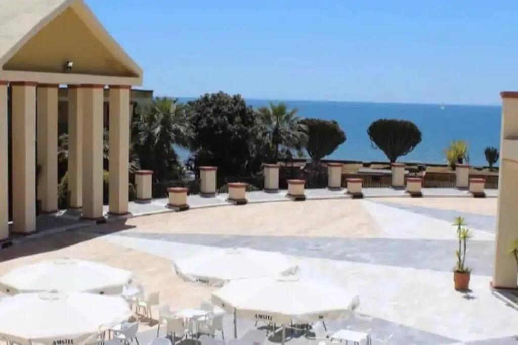 Beachfront Apartment - Sea Views - Μαρμπέλλα Εξωτερικό φωτογραφία